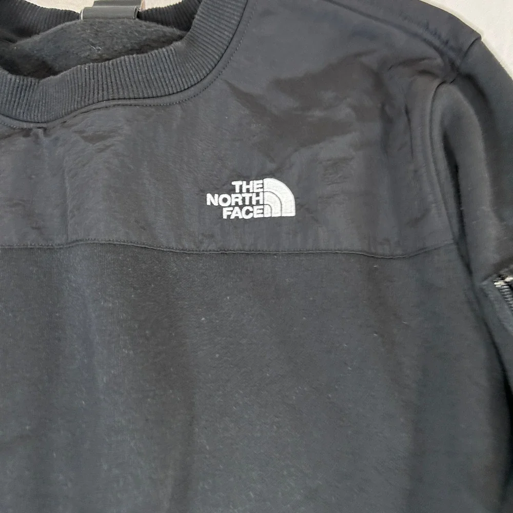 The North Face Mens XXL Black Fleece Crewneck Sweatshirt Utility Pocket